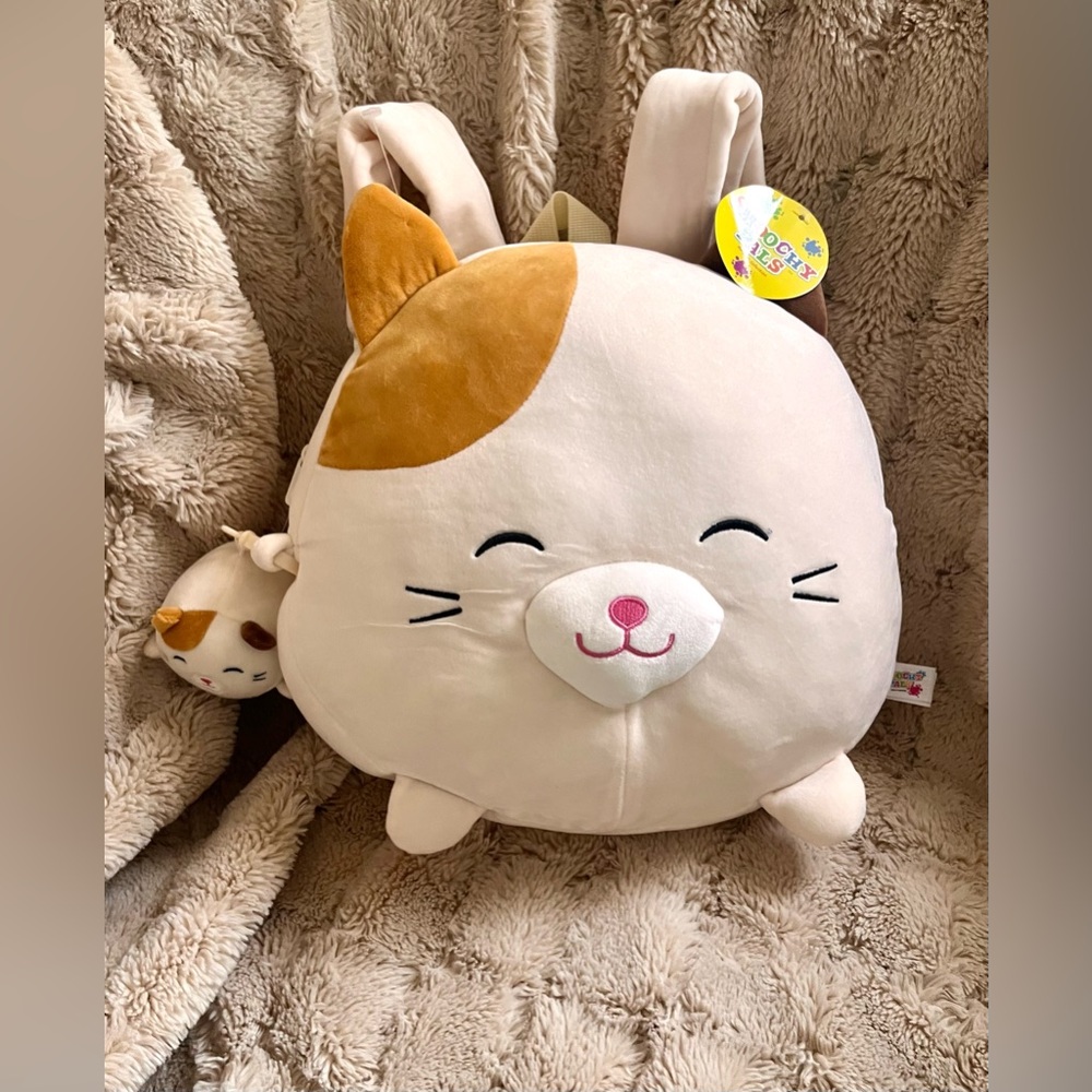 SMOOCHY PALS Cat Plush Backpack with Keychain
